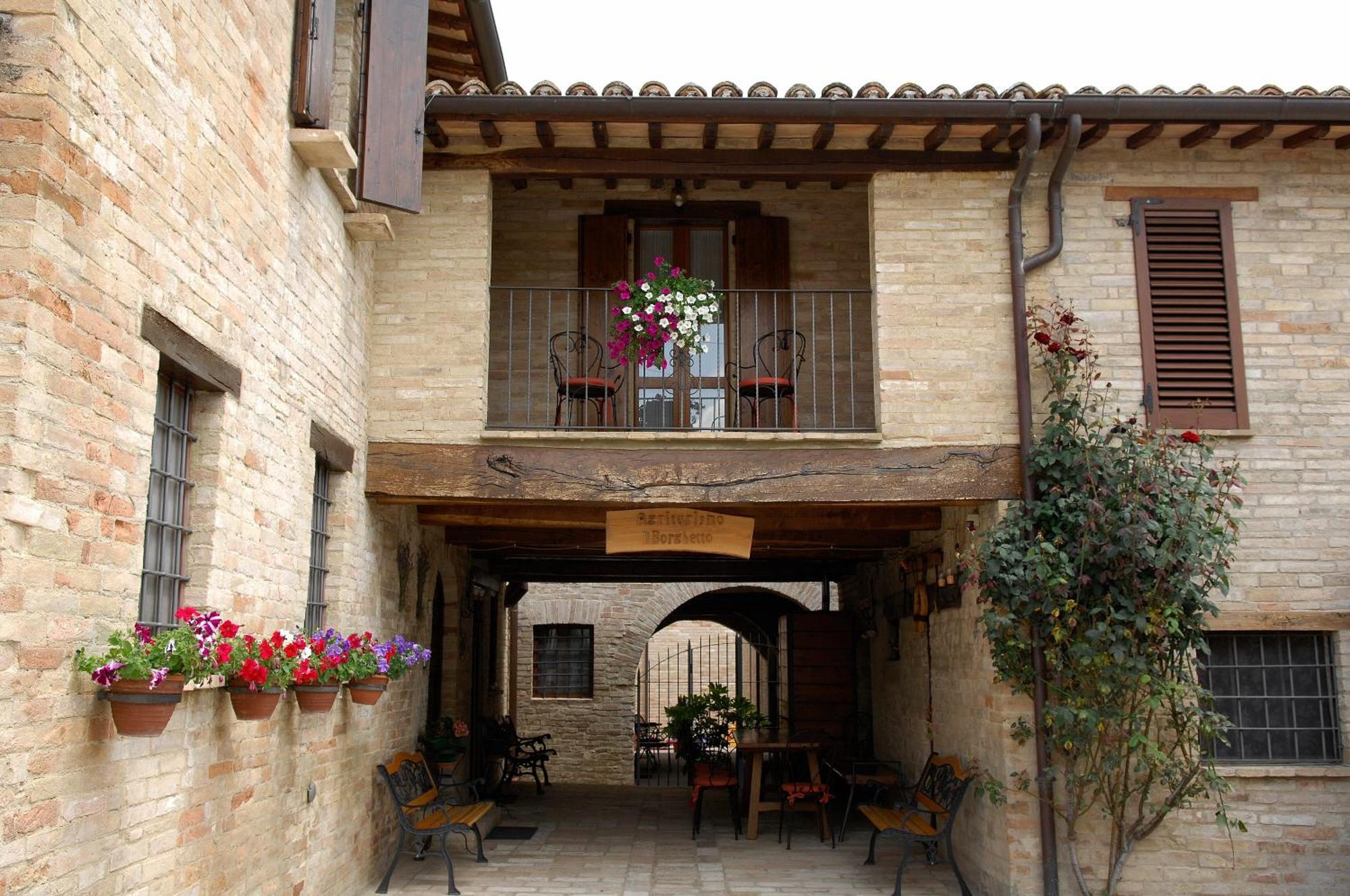 Agriturismo Il Borghetto Montefalco Ngoại thất bức ảnh