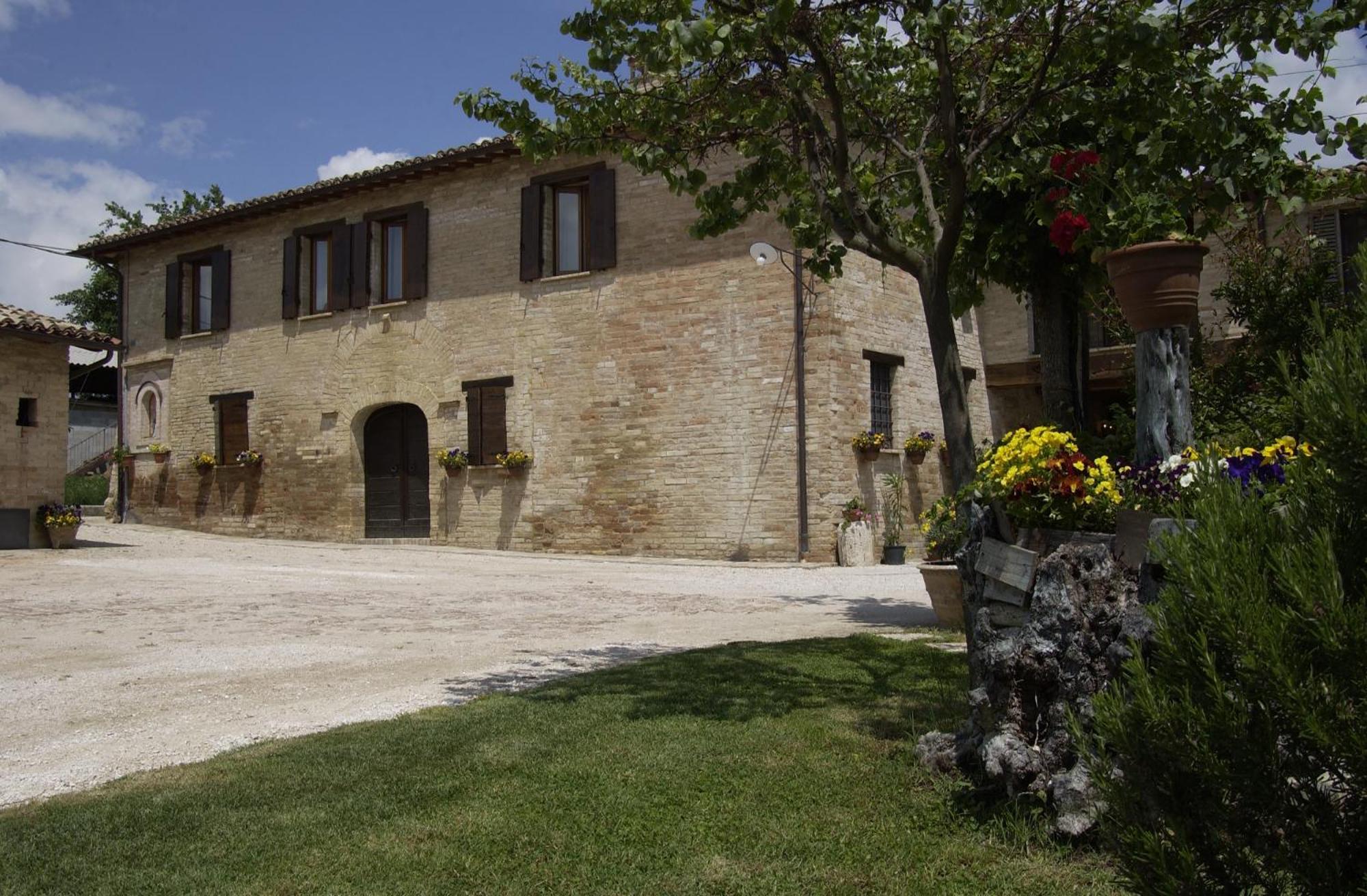 Agriturismo Il Borghetto Montefalco Ngoại thất bức ảnh